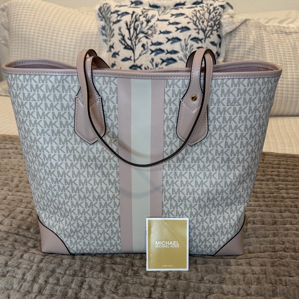 Michael Kors Light Pink and Cream Tote and *** matching wallet 2-4-1 NEW - Picture 7 of 9